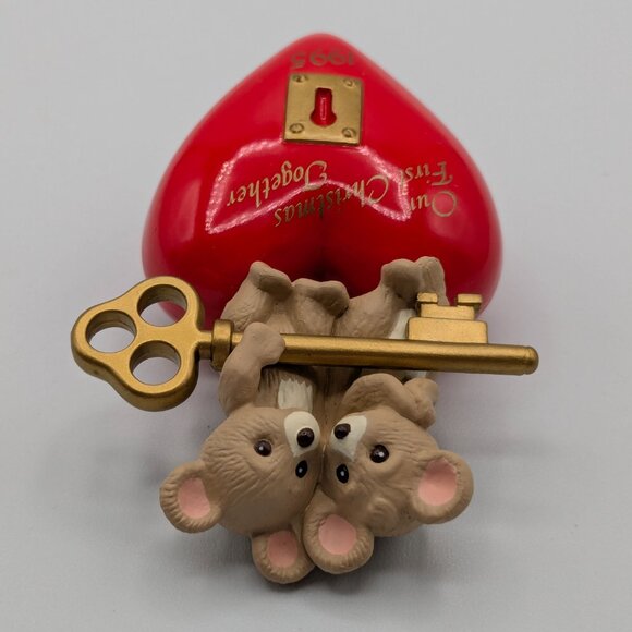 Hallmark Keepsake Our First Christmas Together 1995, Vintage Christmas Ornament - Picture 4 of 10